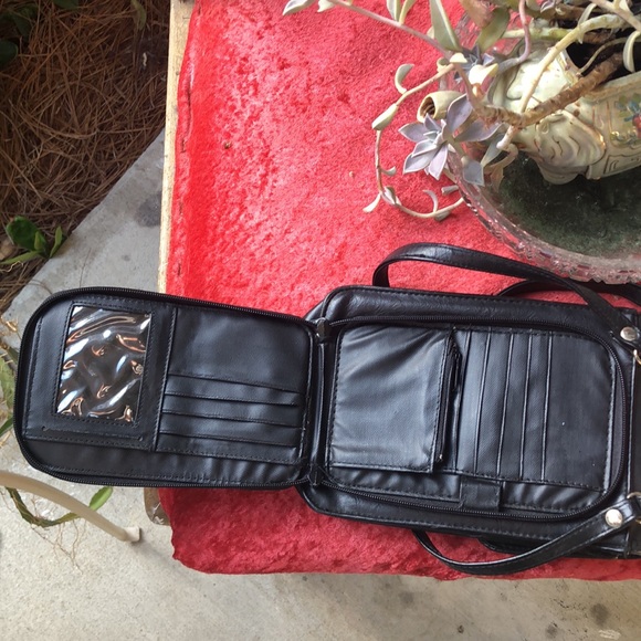 Copper Creek short strap wallet purse - Picture 5 of 10